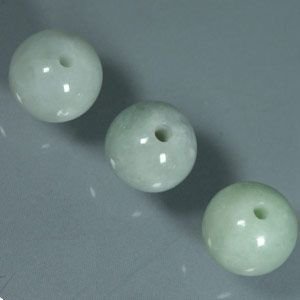 Amazon.co.jp: 天然石 翡翠 丸玉 10mm 07 4個入パック : ファッション